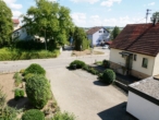 Große 4,5-Zimmer-Dachgeschoss-Wohnung mit zwei Balkonen und Garage! - Bild